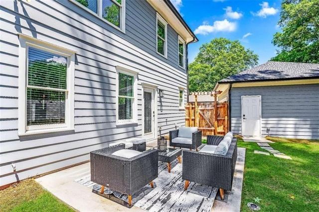 510 Oak Drive, Atlanta, GA 30354