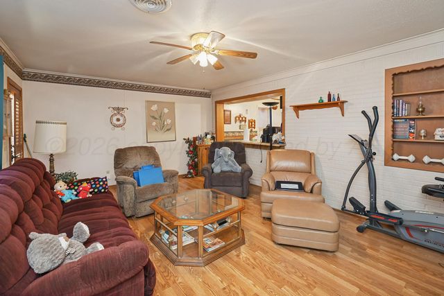 3402 S Ong Street, Amarillo, TX 79109