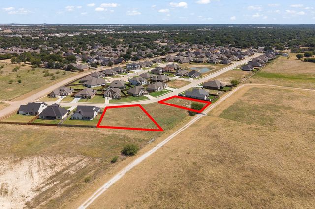 1827 Sudbury Drive, Cleburne, TX 76033