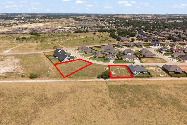 1827 Sudbury Drive, Cleburne, TX 76033