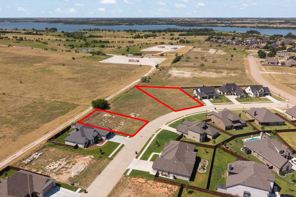 1827 Sudbury Drive, Cleburne, TX 76033