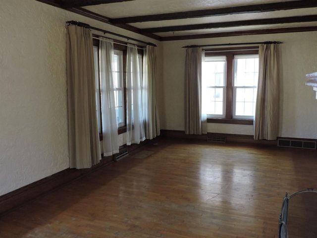 464 Ruggles Street, Fond Du Lac, WI 54935