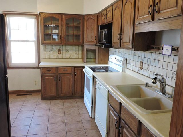 464 Ruggles Street, Fond Du Lac, WI 54935