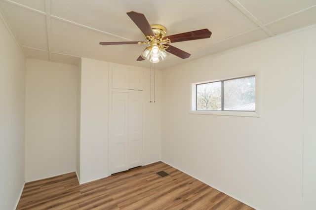 13 Circle Drive, Rossville, GA 30741