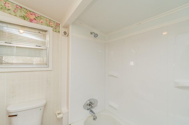 13 Circle Drive, Rossville, GA 30741