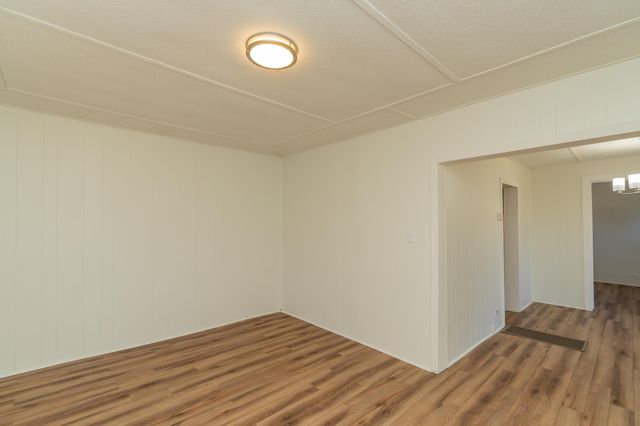 13 Circle Drive, Rossville, GA 30741