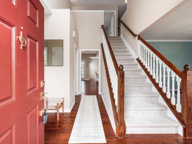 7825 Wiltshire Drive, Dublin, OH 43016