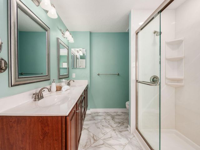 7825 Wiltshire Drive, Dublin, OH 43016