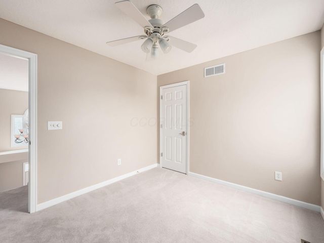 7825 Wiltshire Drive, Dublin, OH 43016