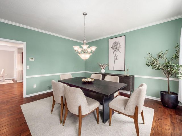 7825 Wiltshire Drive, Dublin, OH 43016