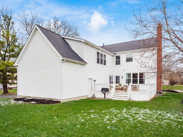 7825 Wiltshire Drive, Dublin, OH 43016