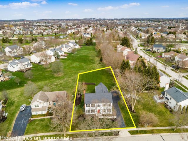 7825 Wiltshire Drive, Dublin, OH 43016