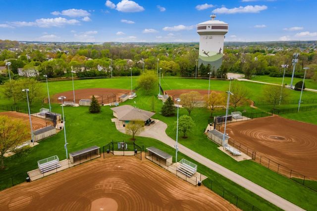 7825 Wiltshire Drive, Dublin, OH 43016