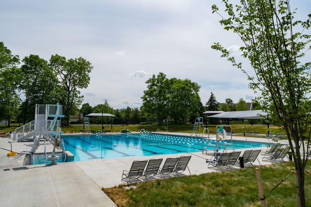 7825 Wiltshire Drive, Dublin, OH 43016