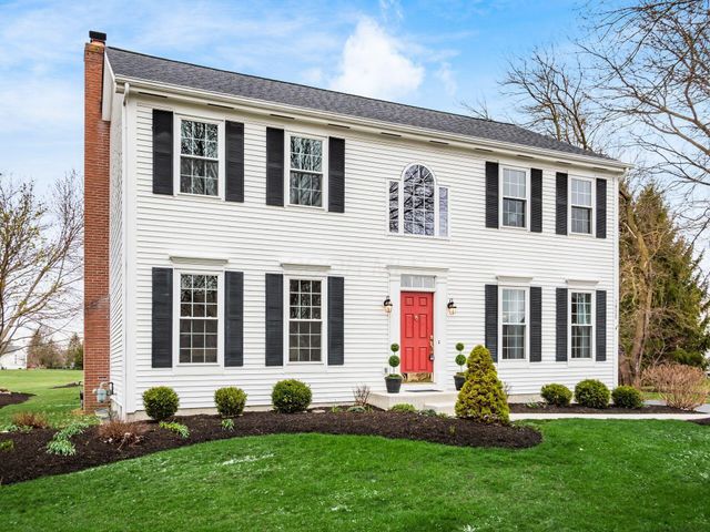 7825 Wiltshire Drive, Dublin, OH 43016