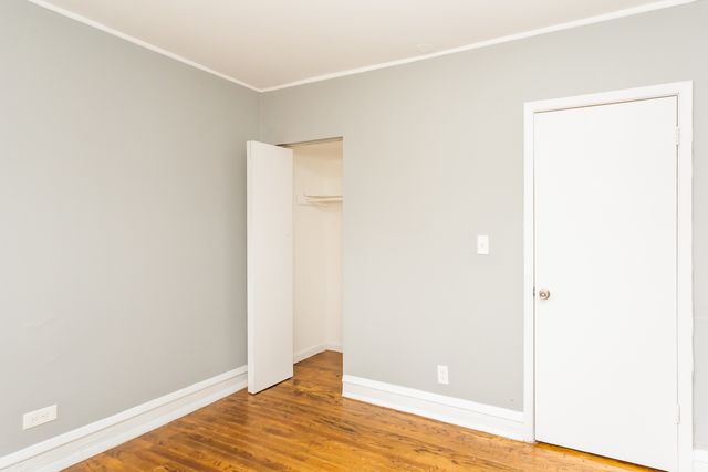 6959 S Paxton Avenue 1D, Chicago, IL 60649