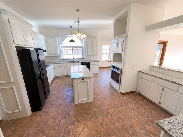 19516 Danforth Farms Boulevard, Edmond, OK 73012