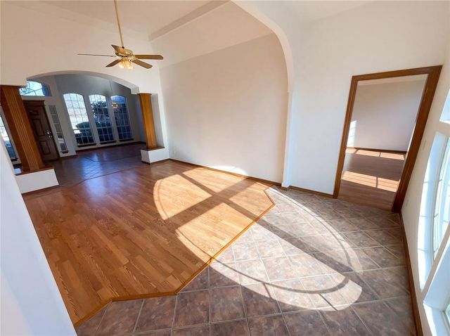 19516 Danforth Farms Boulevard, Edmond, OK 73012