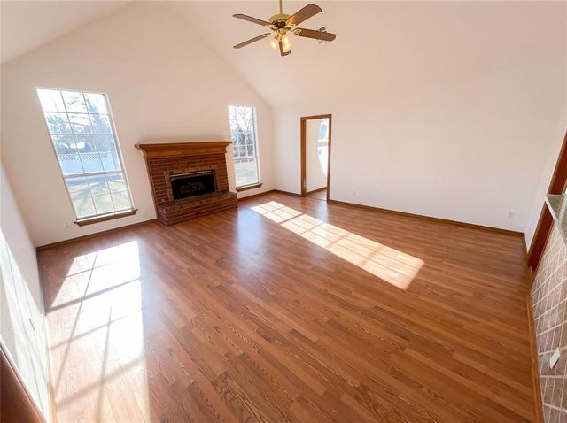 19516 Danforth Farms Boulevard, Edmond, OK 73012