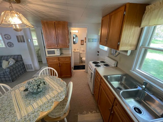 9031 Acorn Drive, Greenwood Twp, MI 49425