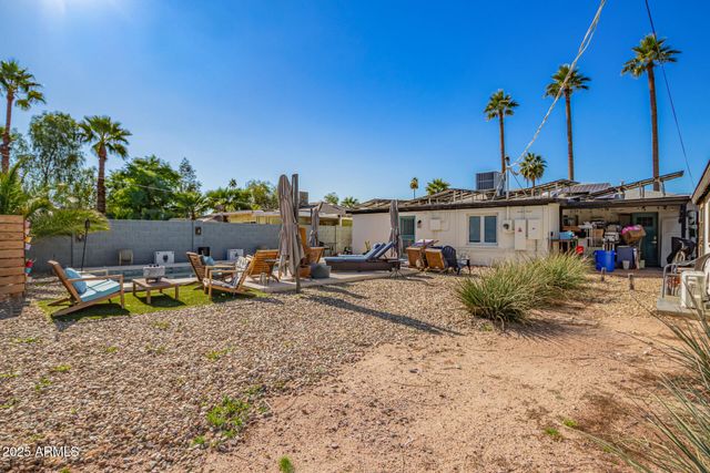 3327 N 18TH Avenue, Phoenix, AZ 85015