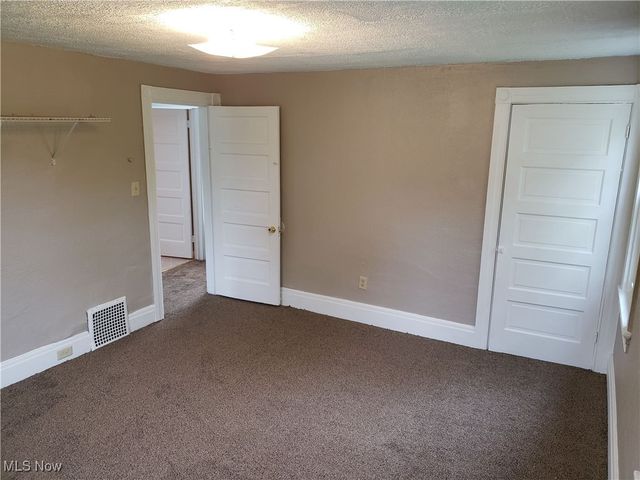 2319 E 29th Street, Lorain, OH 44055