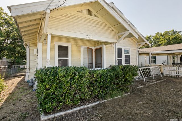 7411 MARY ABBOTT ST, San Antonio, TX 78221