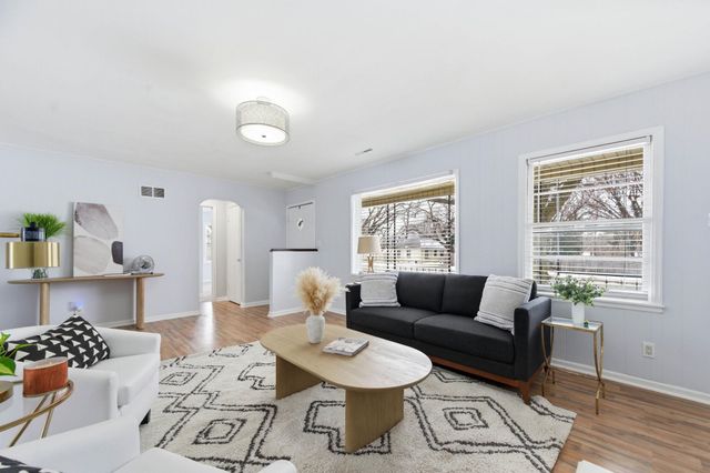 1714 S Clifton Ave, Wichita, KS 67218