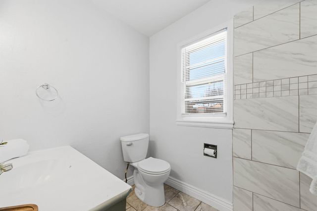 1714 S Clifton Ave, Wichita, KS 67218