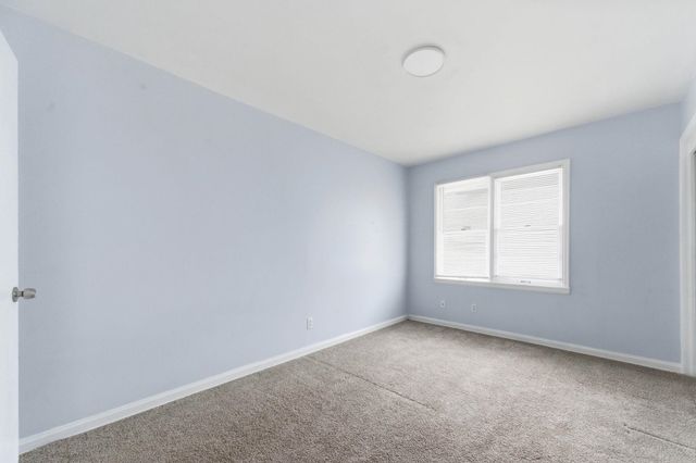 1714 S Clifton Ave, Wichita, KS 67218