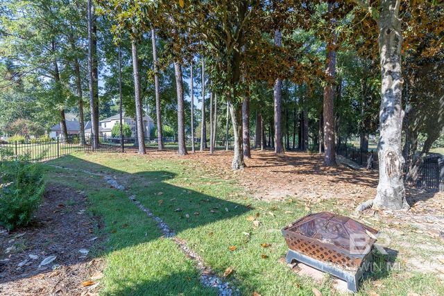 9000 Pine Run, Daphne, AL 36527