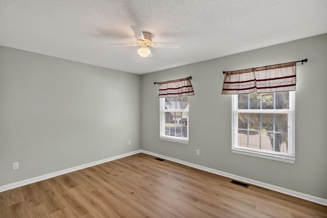 8158 Scottswood Drive Drive, North Charleston, SC 29418