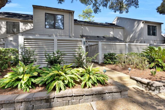 70 Plantation Dr Apt 174, Hilton Head Island, SC 29928
