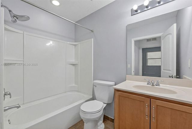 728 NE 34th Ave 0, Homestead, FL 33033