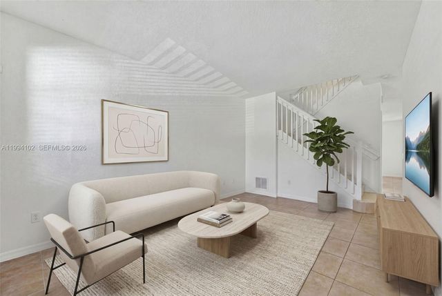 728 NE 34th Ave 0, Homestead, FL 33033