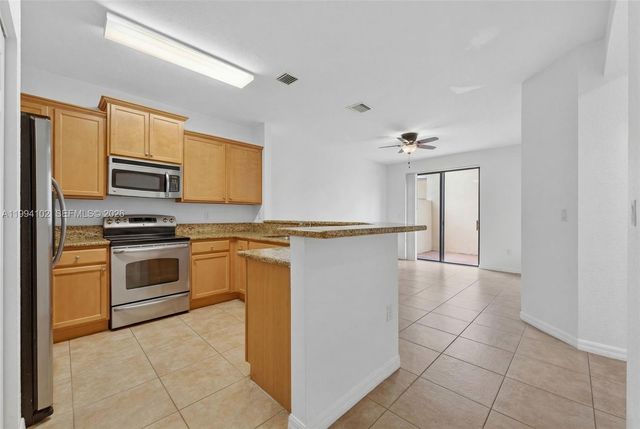 728 NE 34th Ave 0, Homestead, FL 33033