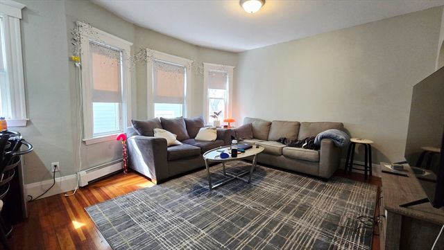 60 Bristol Rd 1, Medford, MA 02155