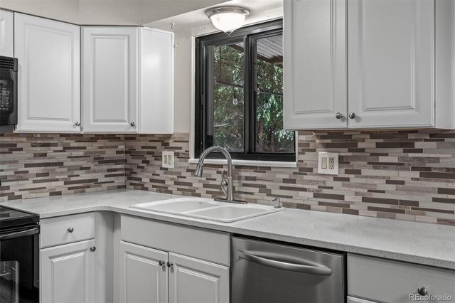 1675 Mineola Street, Colorado Springs, CO 80915