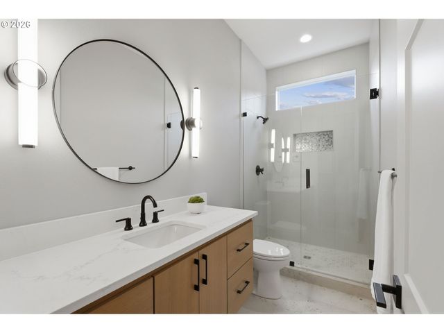 3651 Nw LANA Pl, Portland, OR 97229