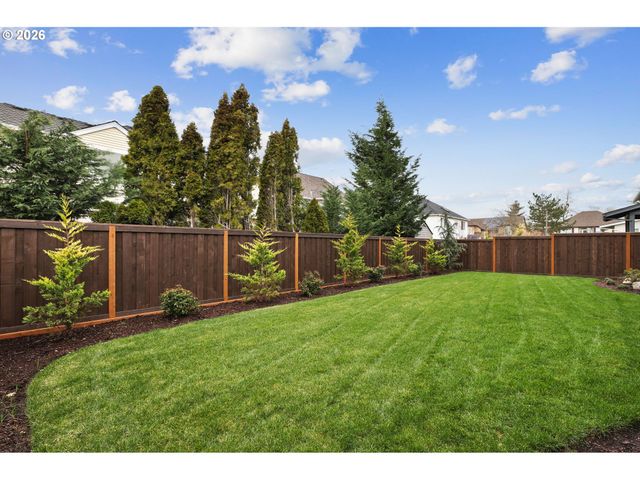 3651 Nw LANA Pl, Portland, OR 97229