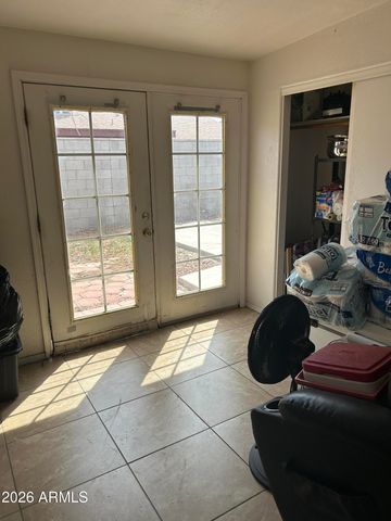 6539 W COOLIDGE Street, Phoenix, AZ 85033