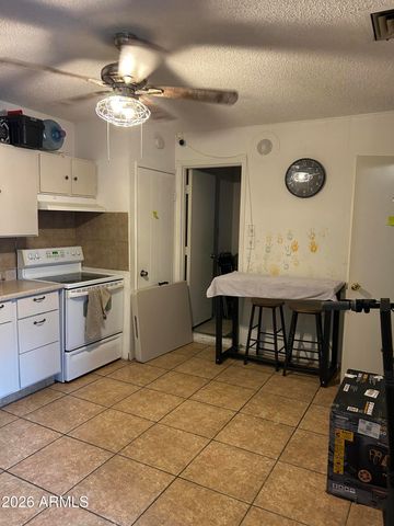 6539 W COOLIDGE Street, Phoenix, AZ 85033