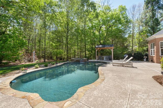 2003 Bauer Place, Waxhaw, NC 28173