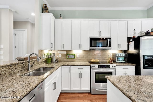 2502 Royal Palm Lane, Wilmington, NC 28409