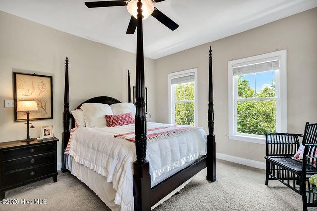 2502 Royal Palm Lane, Wilmington, NC 28409