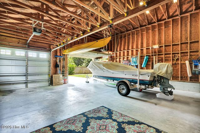 2502 Royal Palm Lane, Wilmington, NC 28409