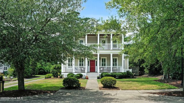 2502 Royal Palm Lane, Wilmington, NC 28409