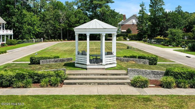 2502 Royal Palm Lane, Wilmington, NC 28409