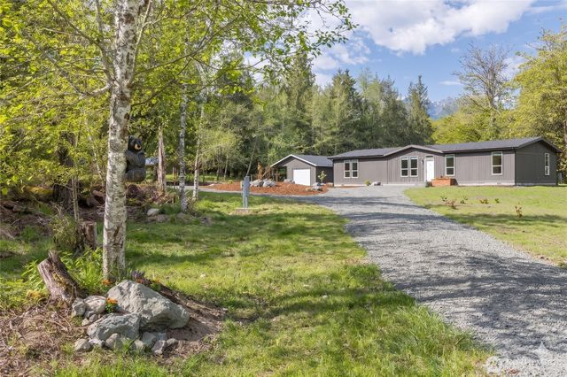 1344 Ripplebrook Drive, Port Angeles, WA 98362