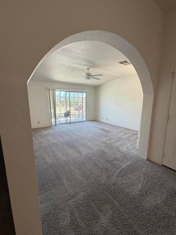 505 S Farrell Drive R112, Palm Springs, CA 92264